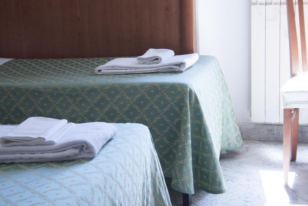 Hotel Art Mary Rom Zimmer foto